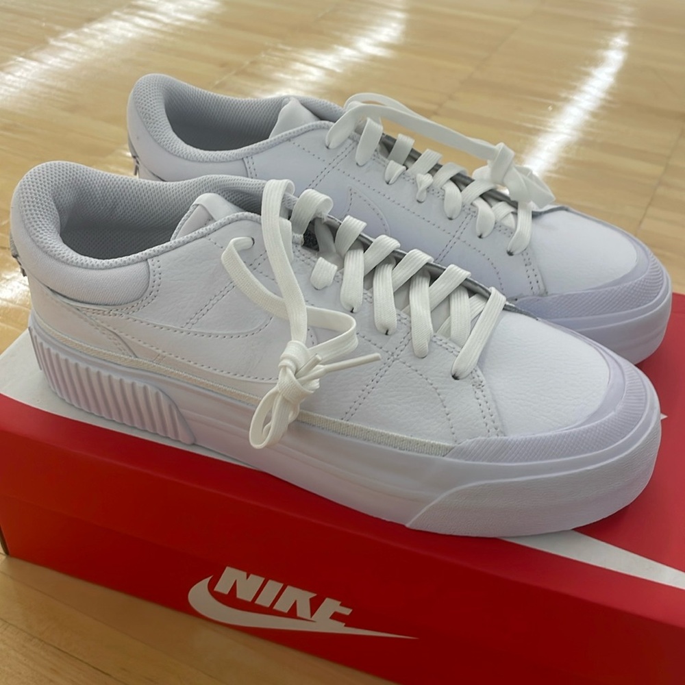 COPY - Women’s Nike Court Legacy Lift